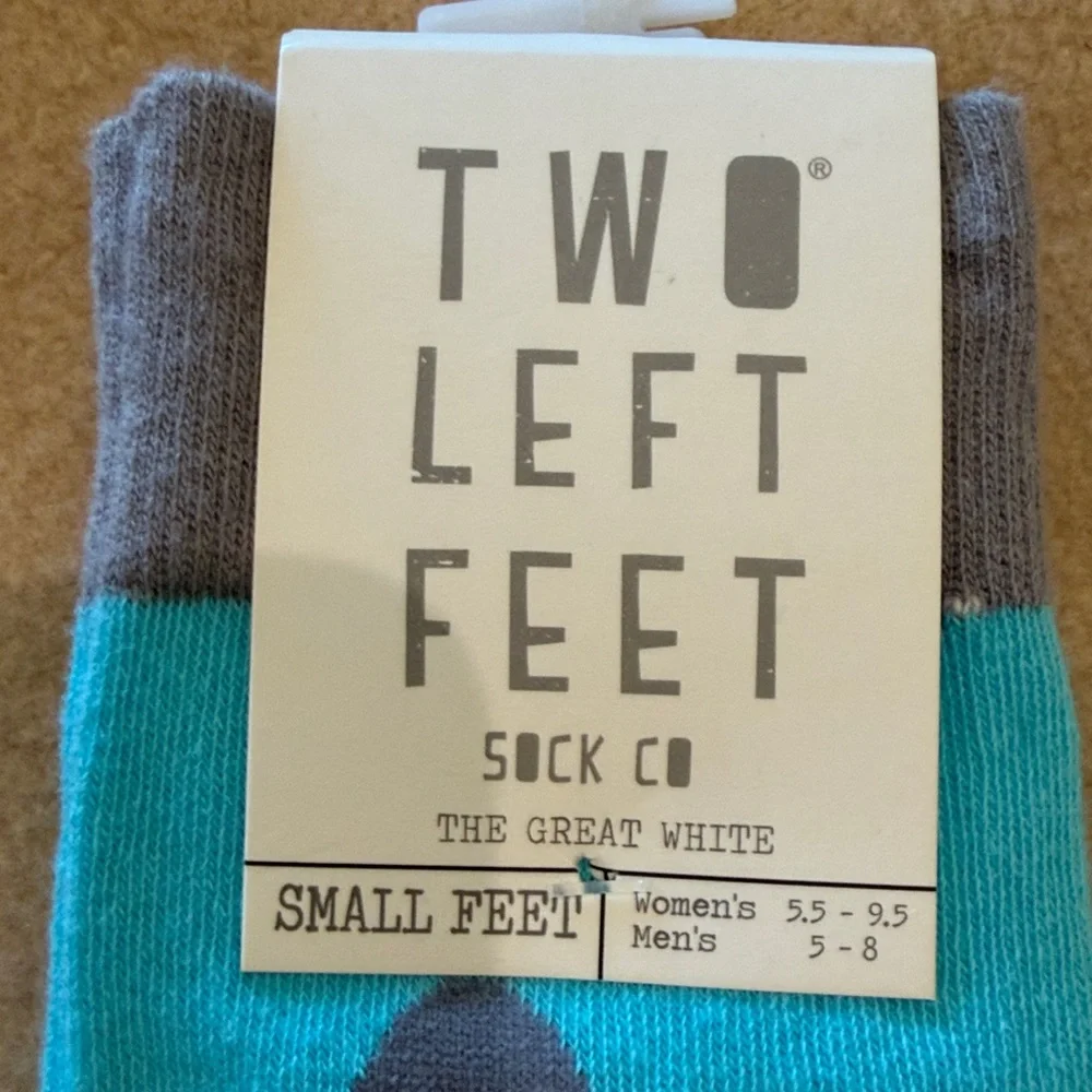 Two Left Feet make splash